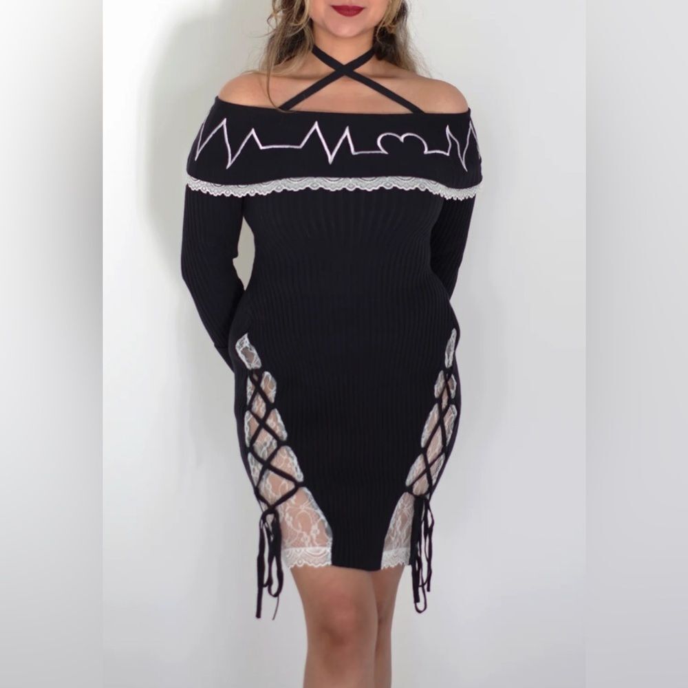 Nyahallo Heartbeat Bodycon Sweater Dress Black XS NWT IN PACKAGE